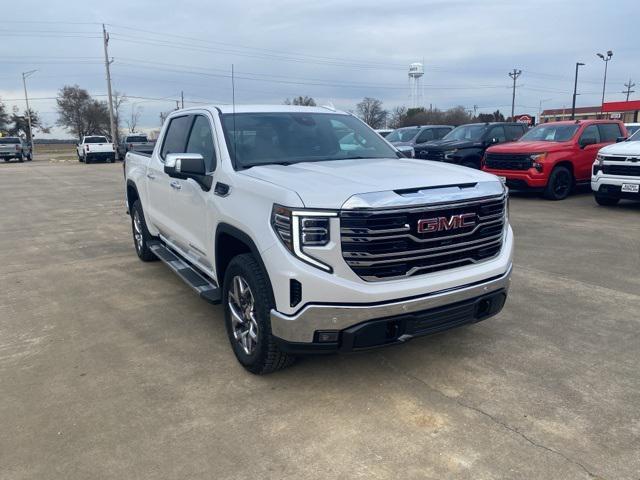 new 2025 GMC Sierra 1500 car, priced at $61,170