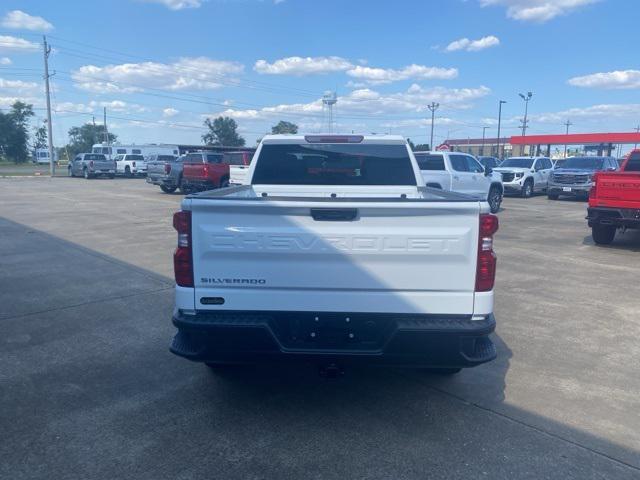 new 2024 Chevrolet Silverado 1500 car, priced at $40,499