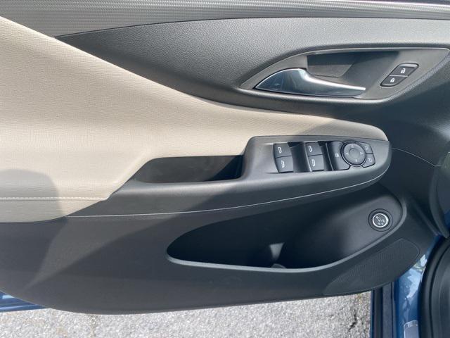 new 2025 Buick Envista car, priced at $30,334