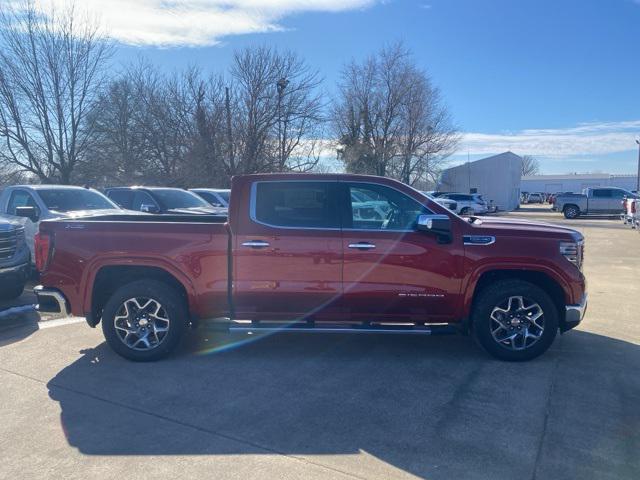 new 2025 GMC Sierra 1500 car, priced at $59,641