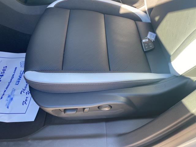 new 2025 Buick Envision car, priced at $41,839