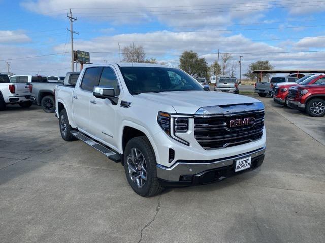 new 2025 GMC Sierra 1500 car, priced at $61,877