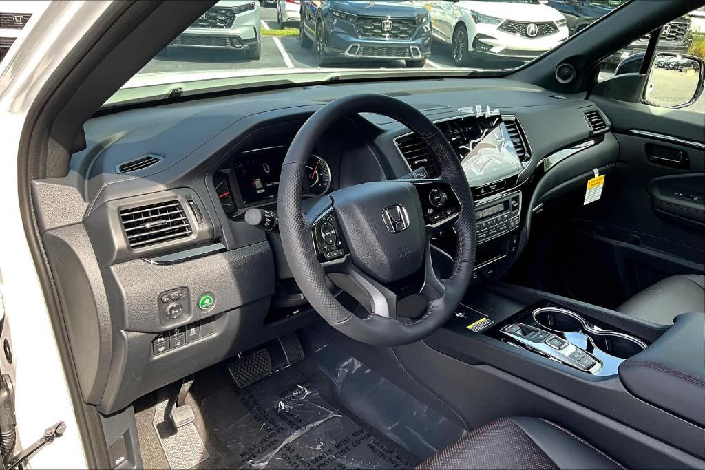 new 2025 Honda Passport car, priced at $50,320