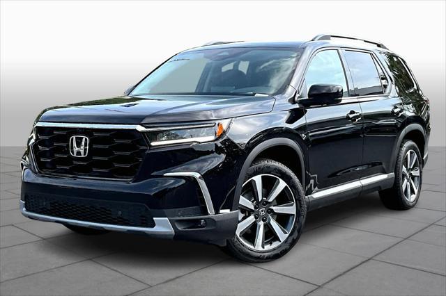 new 2025 Honda Pilot car, priced at $54,475