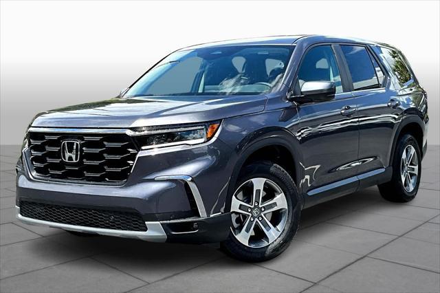 new 2025 Honda Pilot car, priced at $45,625