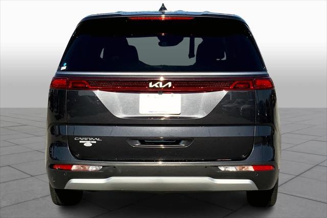 used 2023 Kia Carnival car, priced at $27,000