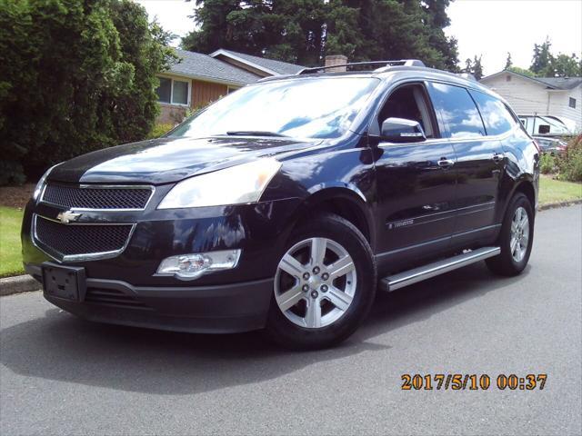 used 2009 Chevrolet Traverse car, priced at $4,995