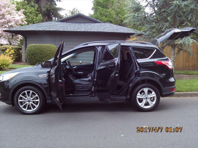 used 2015 Ford Escape car, priced at $4,950