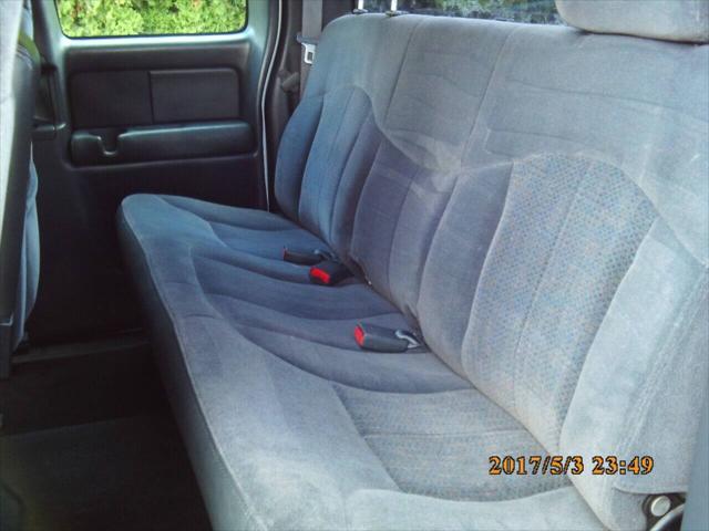 used 2002 Chevrolet Silverado 1500 car, priced at $5,700