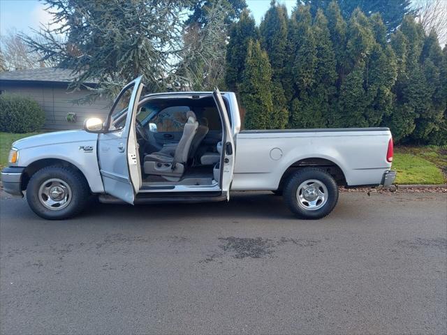 used 2002 Ford F-150 car, priced at $2,995