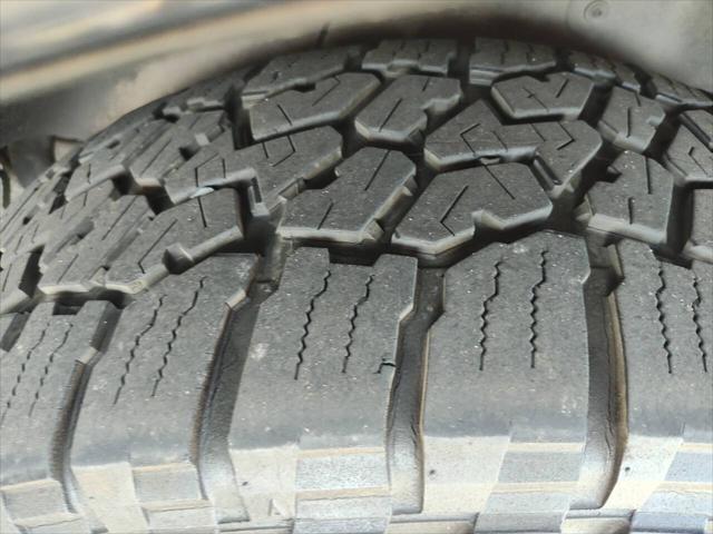 used 2005 Land Rover LR3 car, priced at $4,995