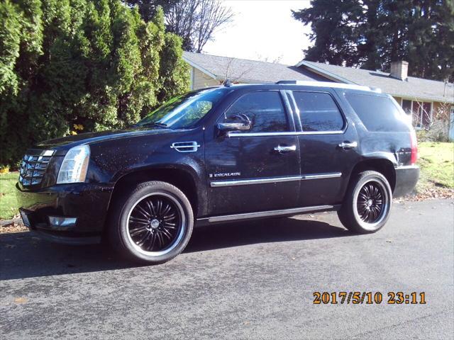 used 2008 Cadillac Escalade car, priced at $5,995