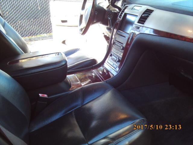 used 2008 Cadillac Escalade car, priced at $5,995