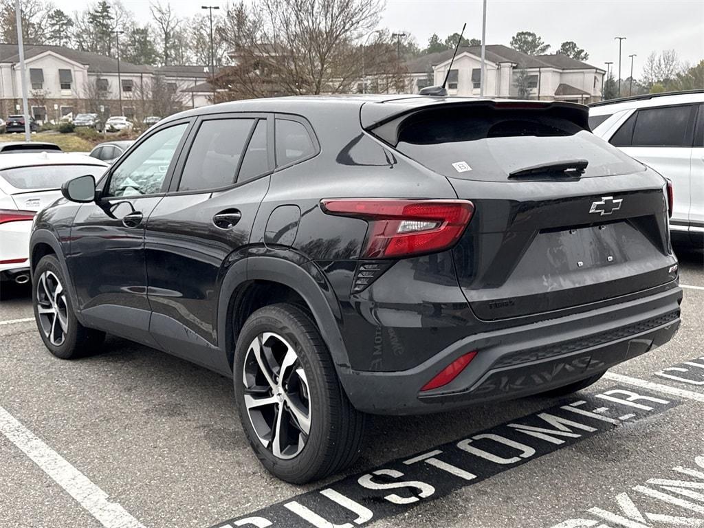 used 2024 Chevrolet Trax car, priced at $22,500