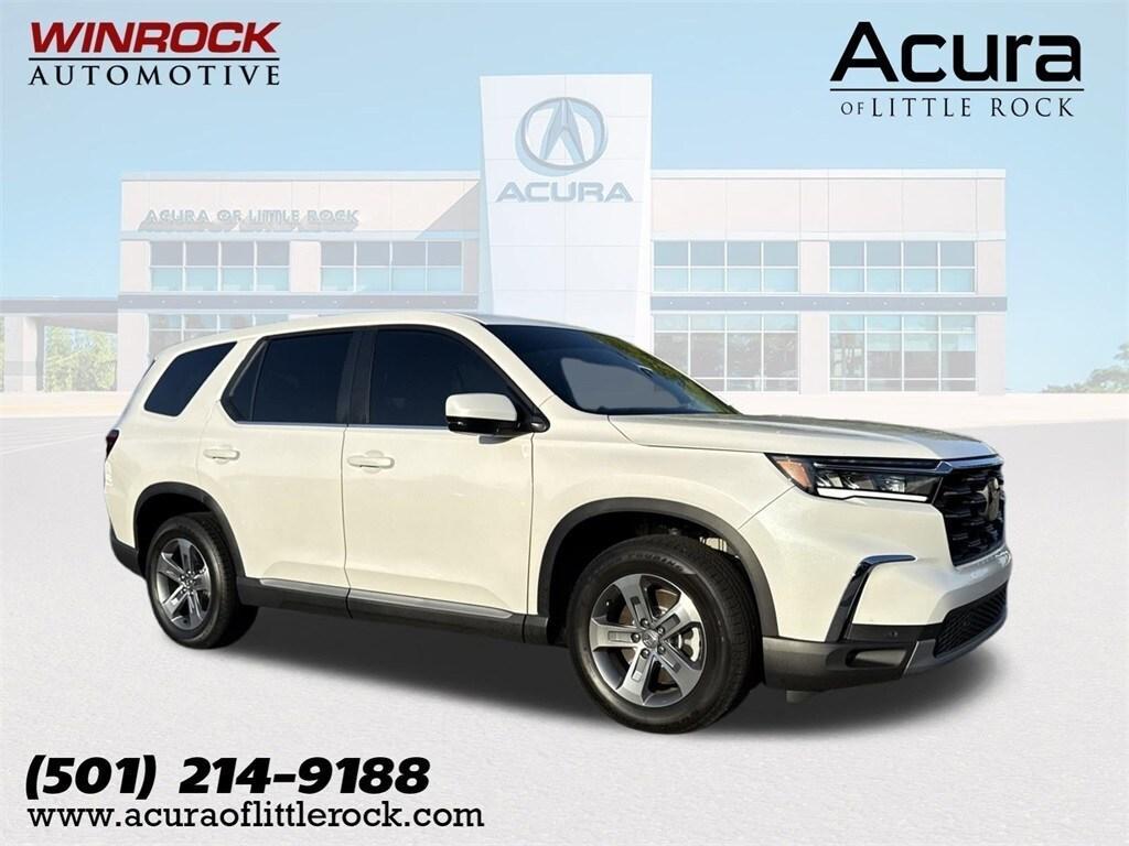 used 2025 Honda Pilot car, priced at $39,500