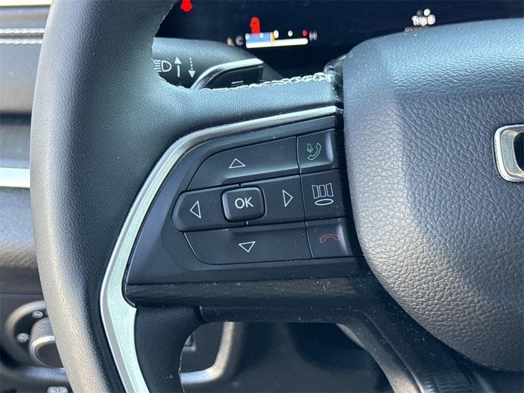 used 2023 Jeep Grand Cherokee L car, priced at $28,100