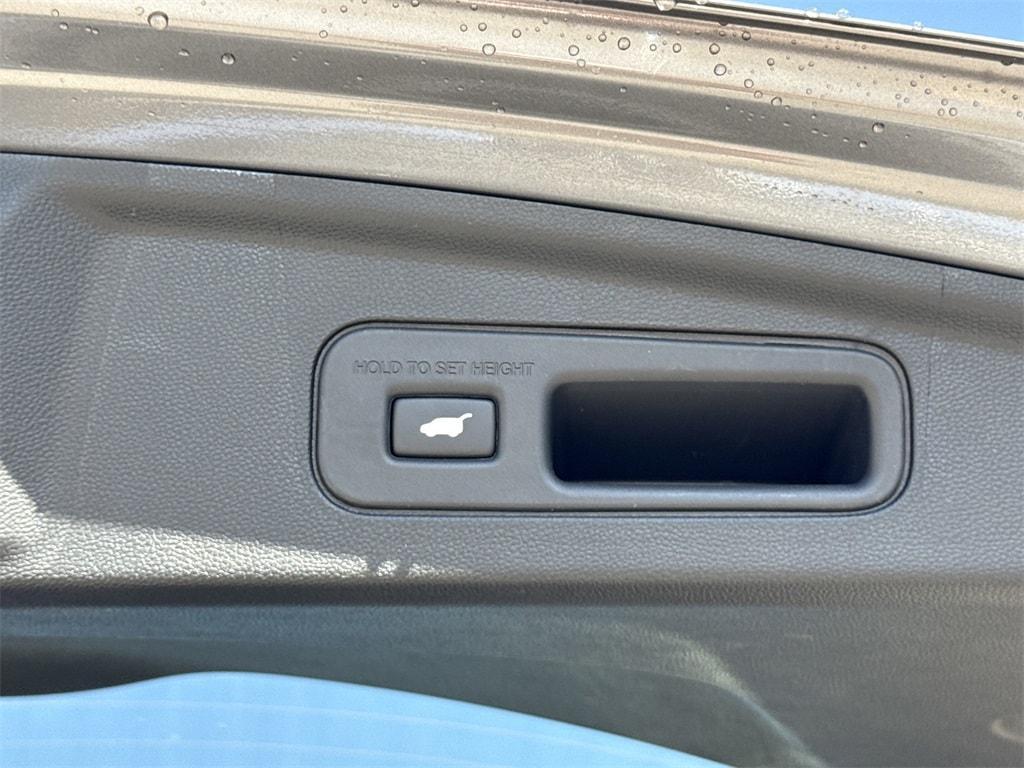 new 2026 Acura MDX car, priced at $61,350