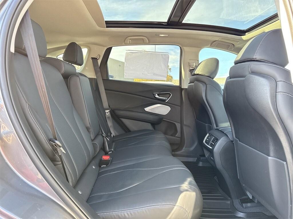 new 2026 Acura RDX car, priced at $49,650