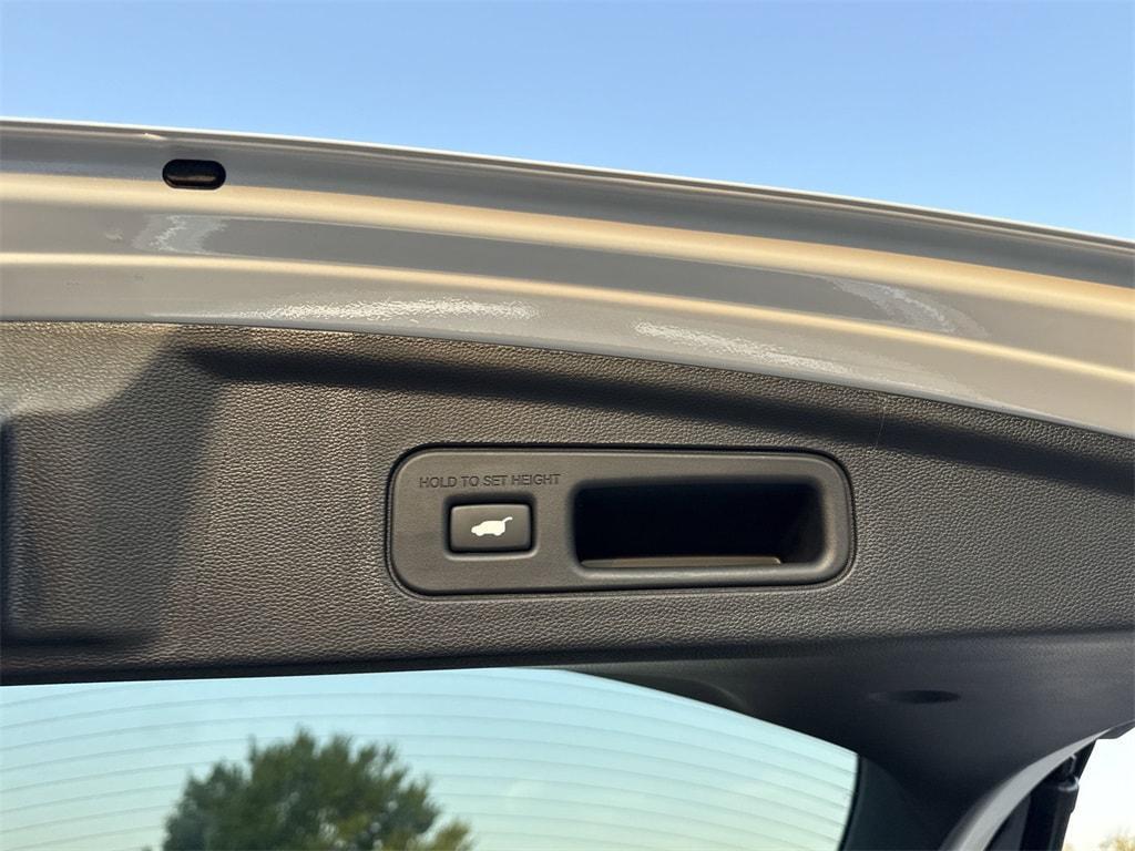 new 2026 Acura MDX car, priced at $59,150