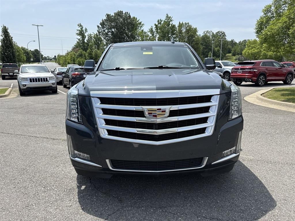 used 2020 Cadillac Escalade ESV car, priced at $35,000