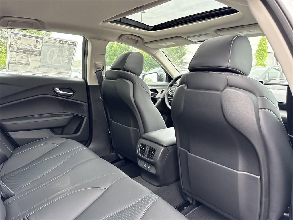 new 2025 Acura TLX car, priced at $46,595
