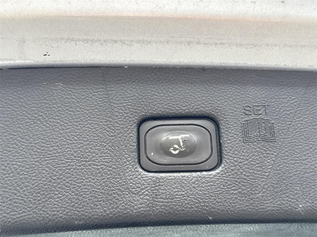 used 2022 Ford Edge car, priced at $17,350