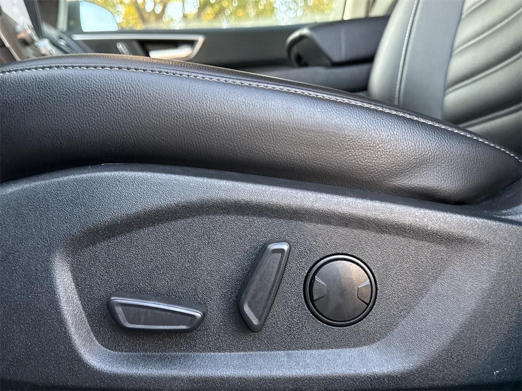 used 2021 Ford Edge car, priced at $21,000