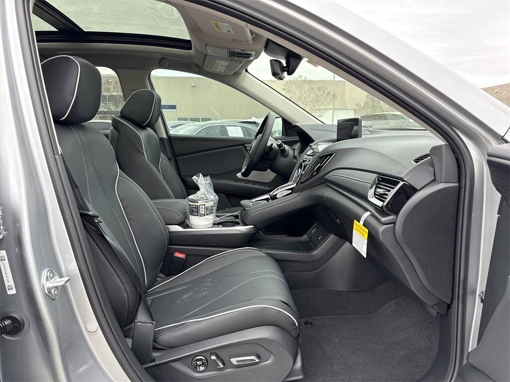 new 2025 Acura RDX car, priced at $52,800