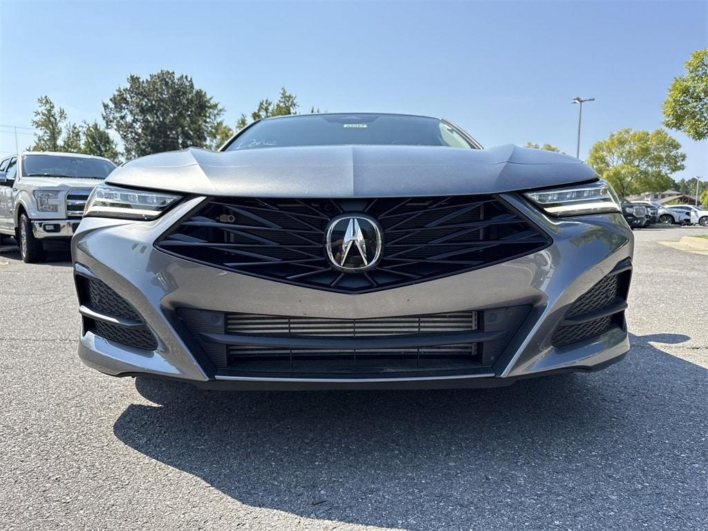 used 2025 Acura TLX car, priced at $40,000