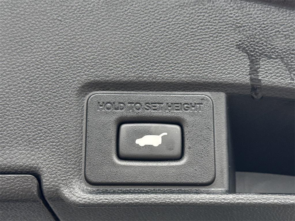 used 2021 Acura RDX car, priced at $26,500