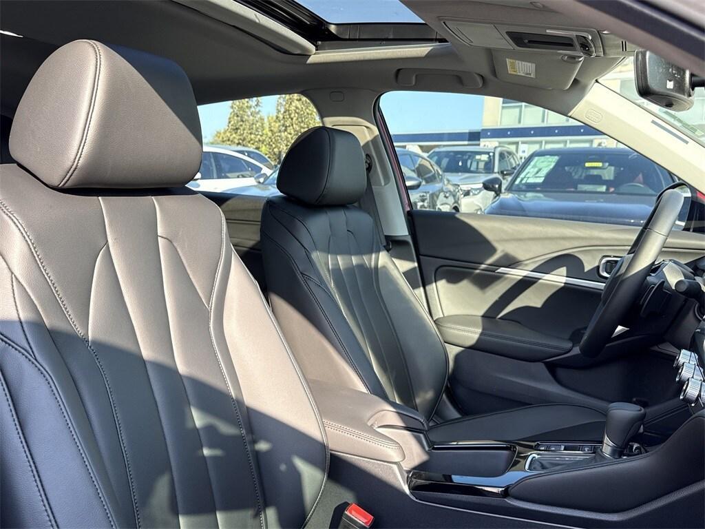 new 2025 Acura Integra car, priced at $31,795