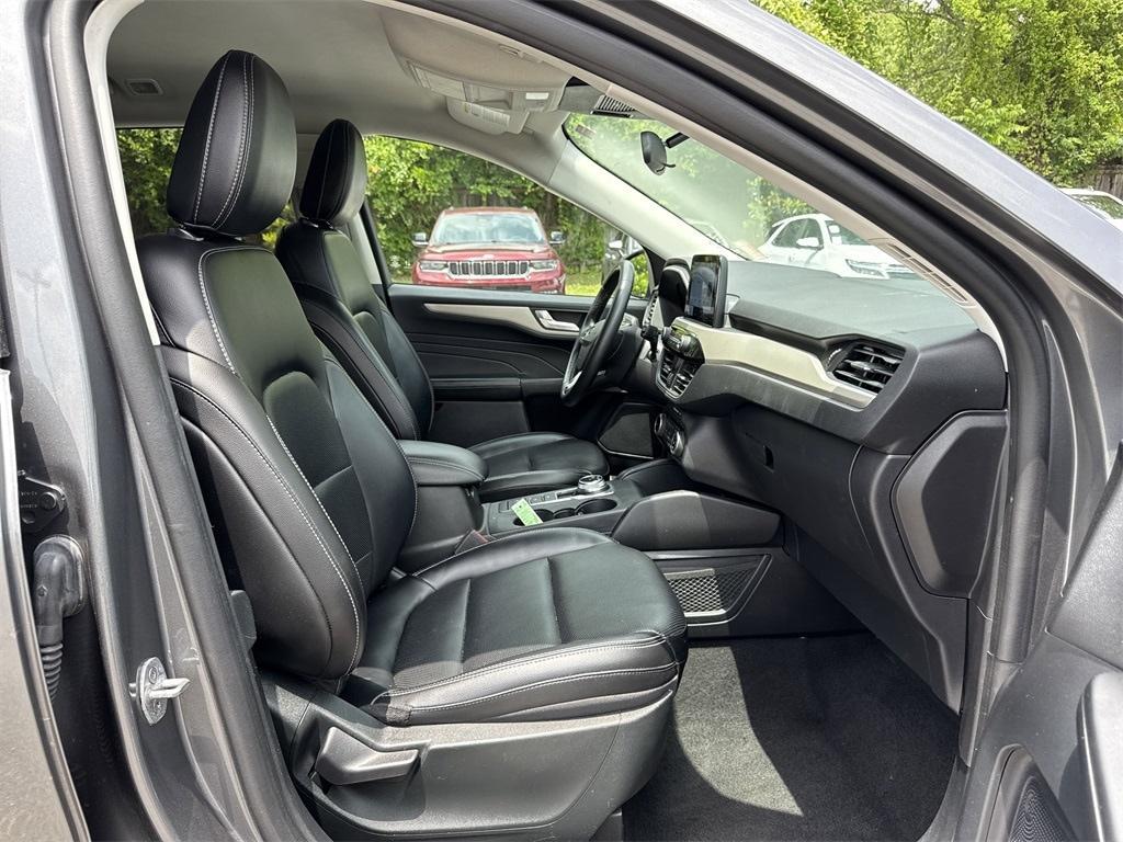 used 2022 Ford Escape car, priced at $21,500