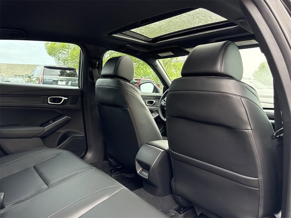 used 2025 Acura Integra car, priced at $37,000