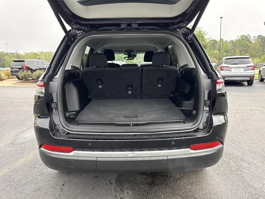 used 2023 Jeep Grand Cherokee car, priced at $22,500