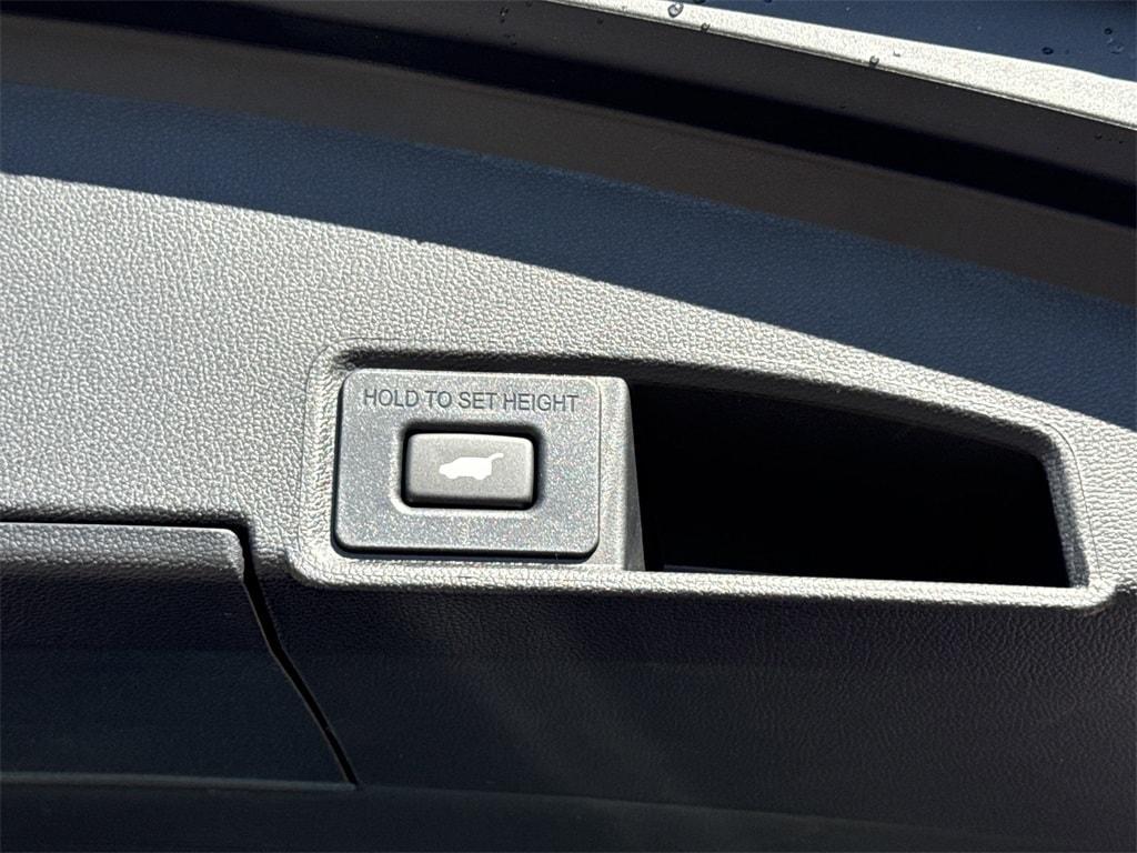 new 2026 Acura RDX car, priced at $56,800