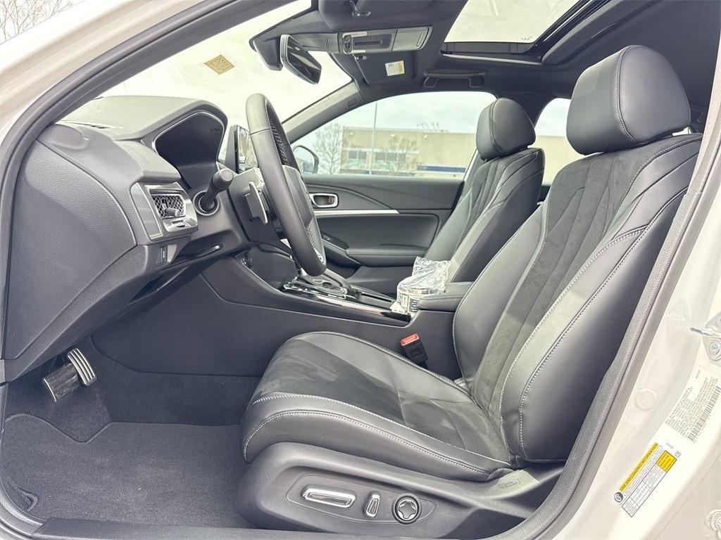 new 2025 Acura Integra car, priced at $37,545