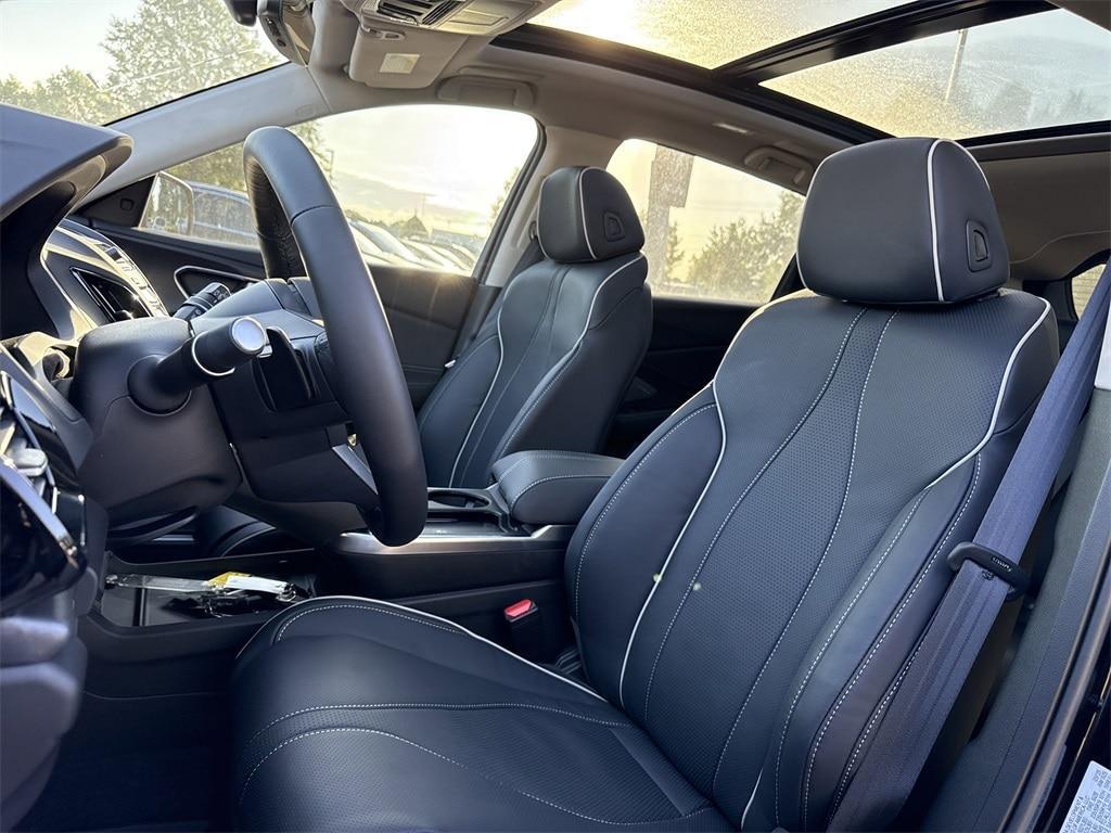 new 2025 Acura RDX car, priced at $53,400