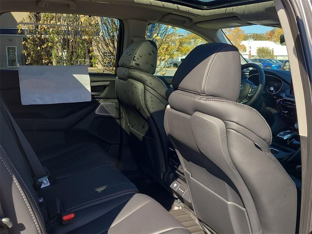 new 2026 Acura MDX car, priced at $61,350