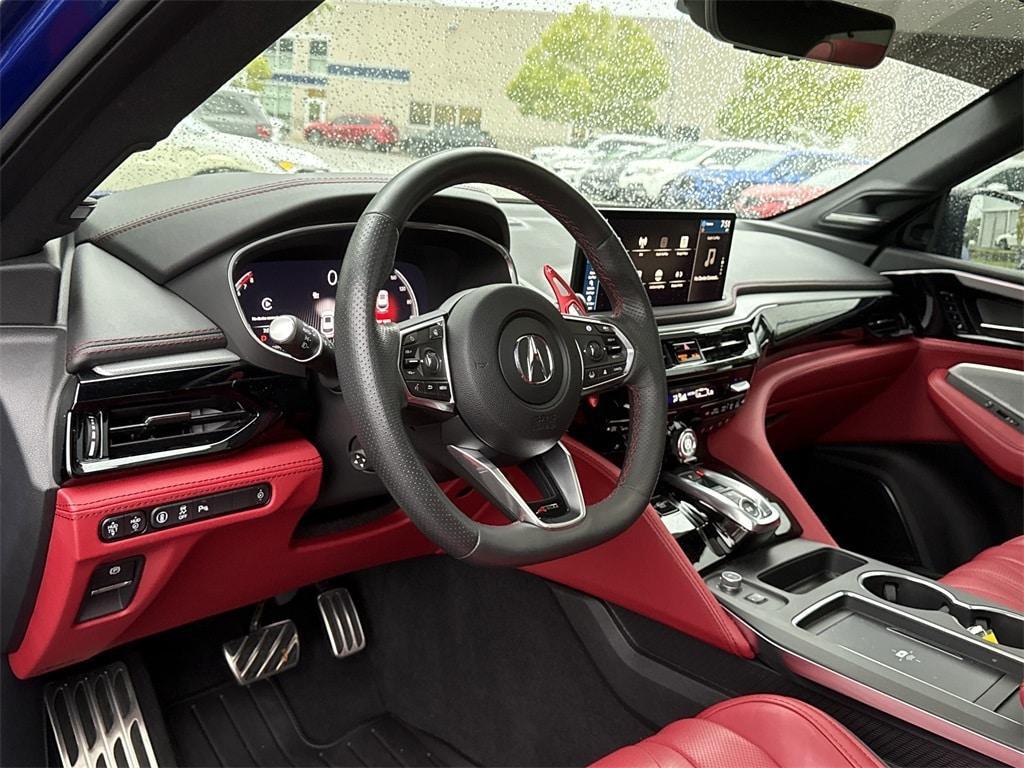 used 2025 Acura MDX car, priced at $60,000