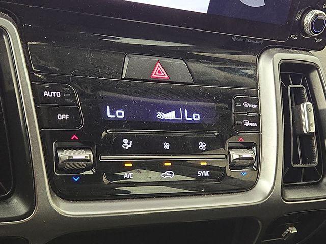 used 2023 Kia Sorento car, priced at $30,455