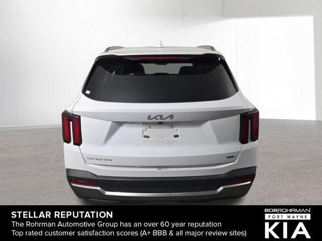 used 2024 Kia Sorento car, priced at $32,980