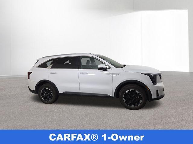 used 2024 Kia Sorento car, priced at $32,980