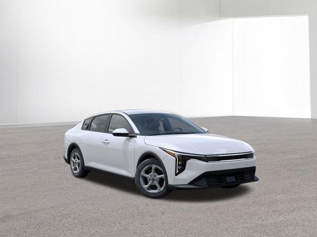 new 2025 Kia K4 car, priced at $23,372