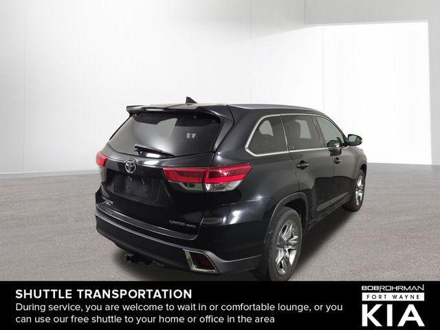 used 2018 Toyota Highlander car, priced at $25,397