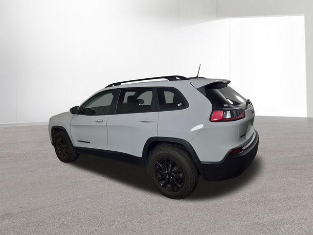 used 2023 Jeep Cherokee car, priced at $23,990