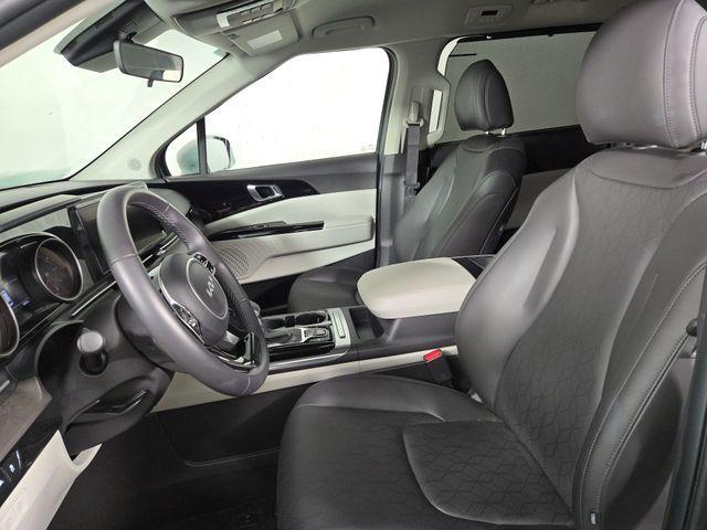 used 2024 Kia Carnival car, priced at $35,500