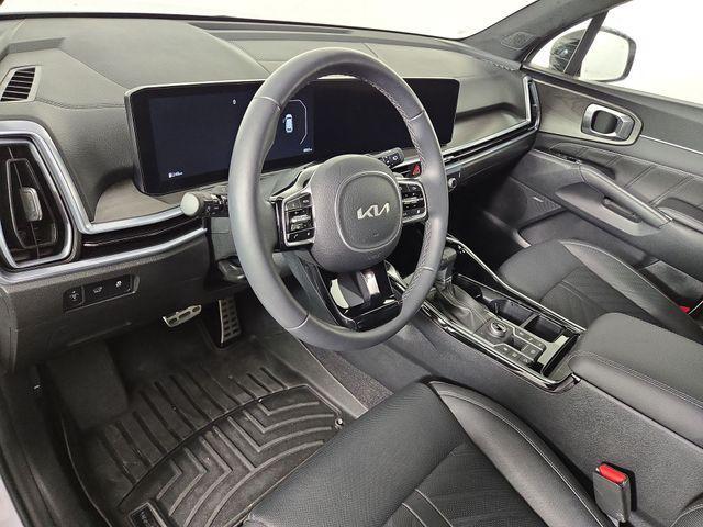 used 2025 Kia Sorento car, priced at $41,913