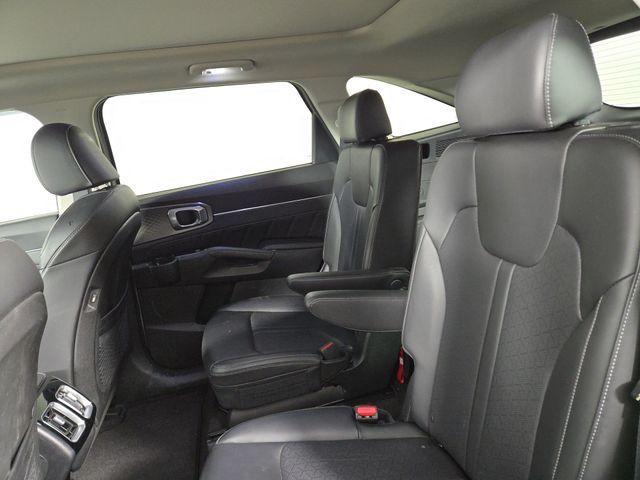 used 2023 Kia Sorento car, priced at $32,734