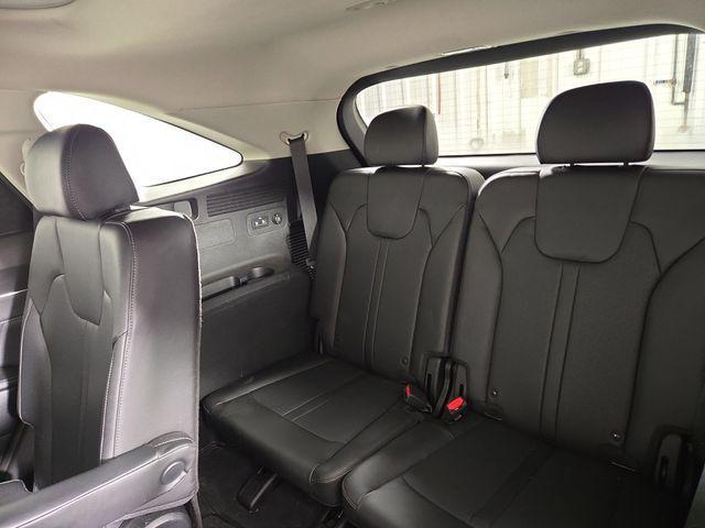 used 2022 Kia Sorento car, priced at $32,334