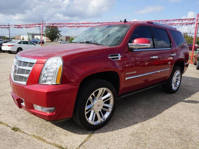 used 2013 Cadillac Escalade car, priced at $18,990